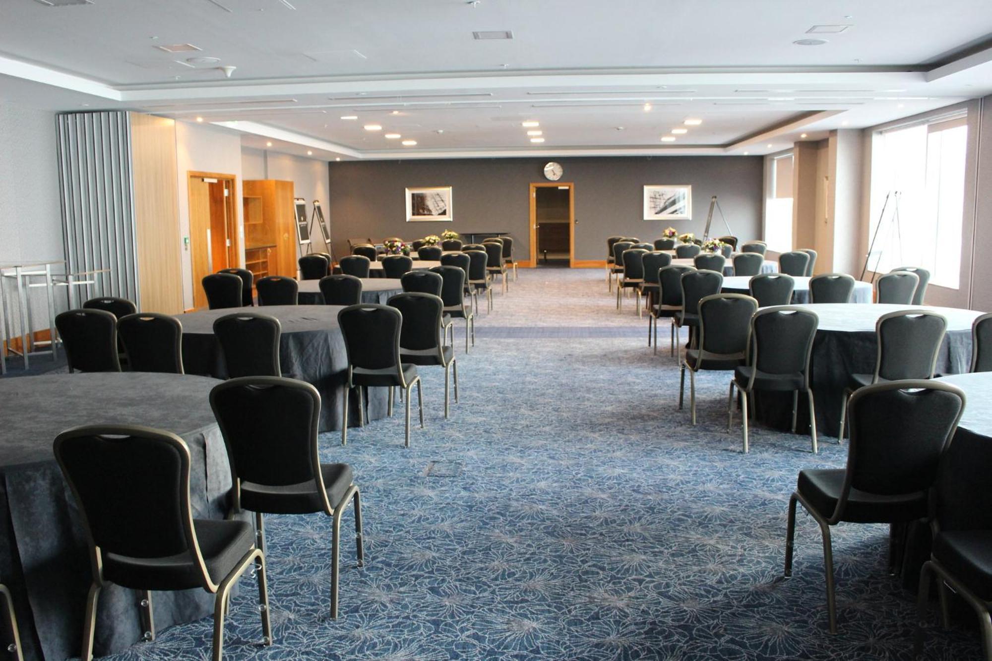 Intercontinental - The O2 Отель
